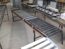 73 - 3000mm x 400 mm Roller Conveyor